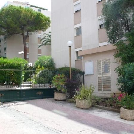 Appartement Le Saint James Nice Exterior foto